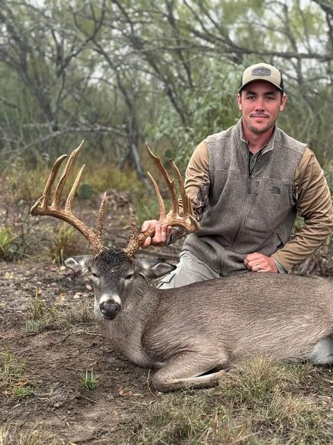 Hunters having another great weekend at the ranch! 241, 192 & 198 B&C!!!!
