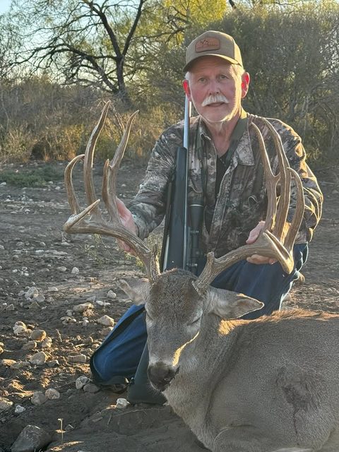Had another amazing weekend with all hunters getting what they came for!! 258, 208, 204, 194, and 193!!!
