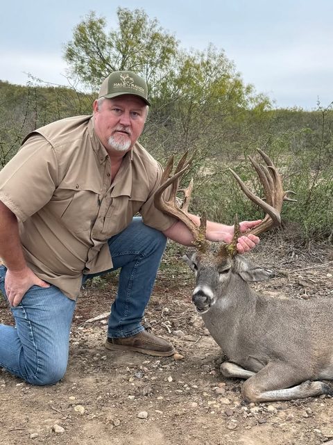 Had another amazing weekend with all hunters getting what they came for!! 258, 208, 204, 194, and 193!!!